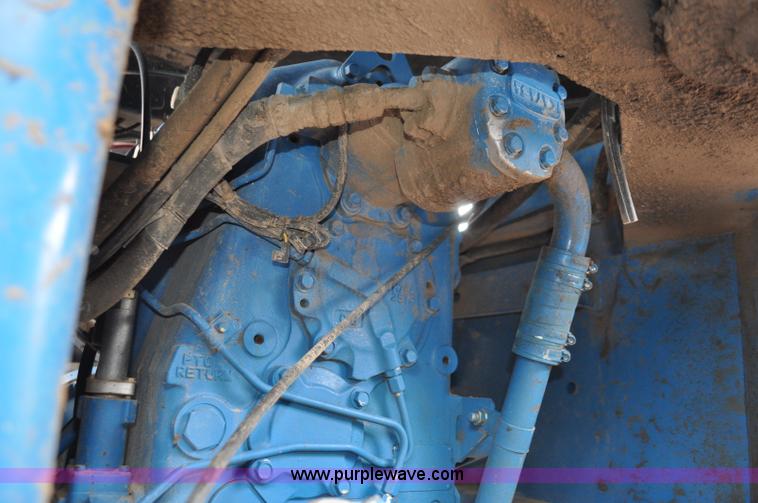 image for item G6201 1995 New Holland 9280 4WD tractor