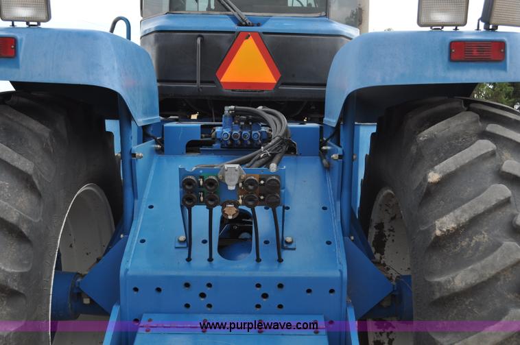 image for item G6201 1995 New Holland 9280 4WD tractor