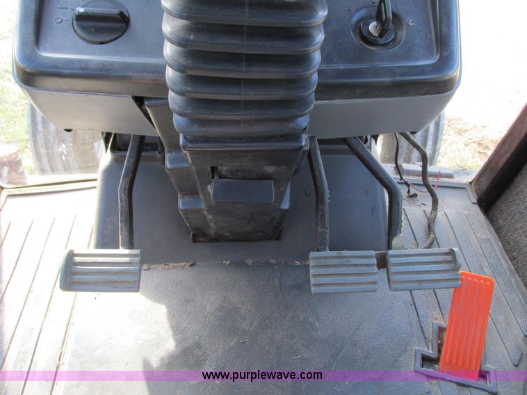 image for item G9384 1990 Case IH 5140 tractor