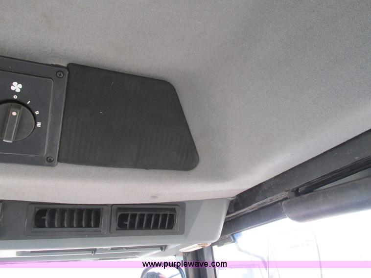 image for item G9384 1990 Case IH 5140 tractor