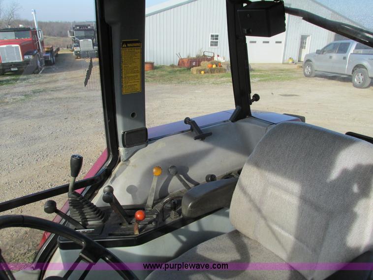 image for item G9384 1990 Case IH 5140 tractor