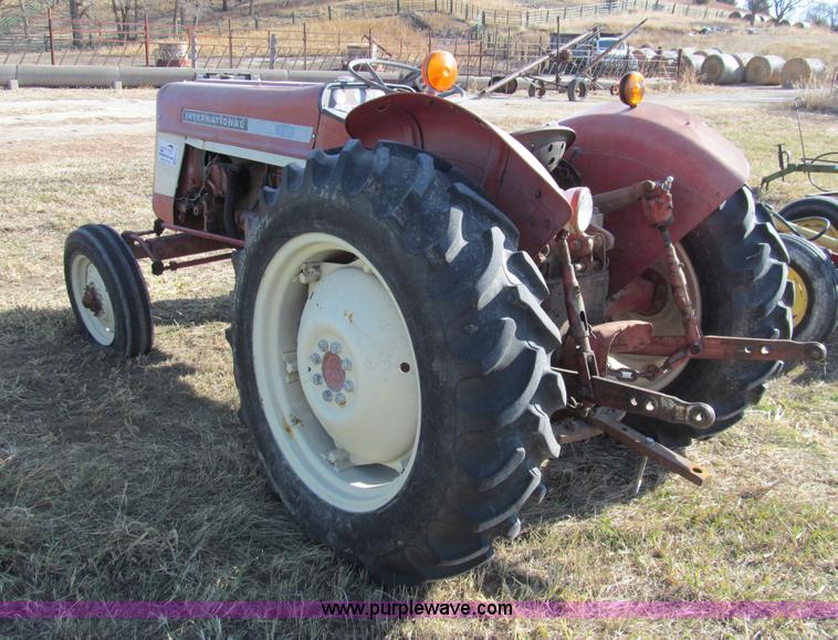 image for item G9719 International 354 tractor