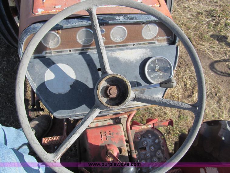 image for item G9719 International 354 tractor