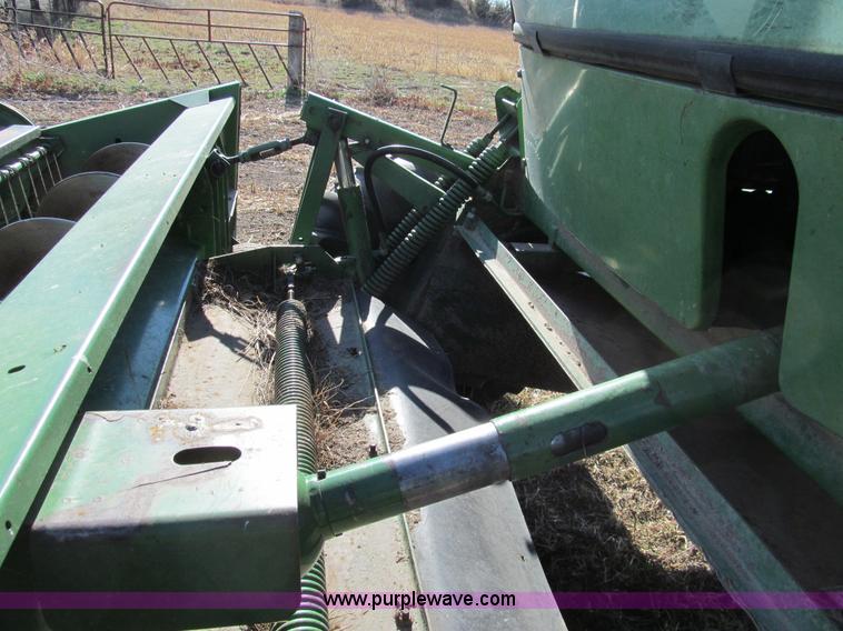 image for item G9722 1982 John Deere 2420 self-propelled swather