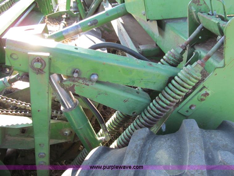 image for item G9722 1982 John Deere 2420 self-propelled swather