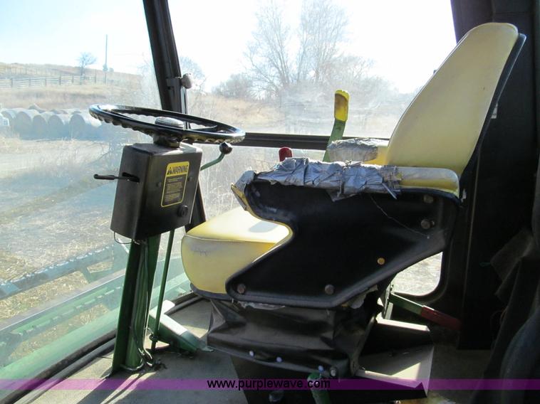 image for item G9722 1982 John Deere 2420 self-propelled swather