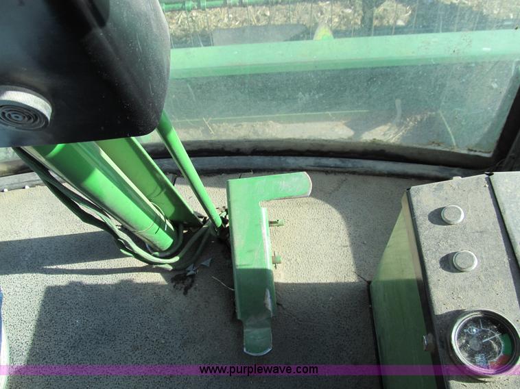 image for item G9722 1982 John Deere 2420 self-propelled swather