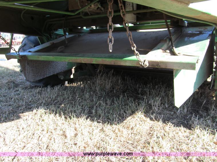 image for item G9722 1982 John Deere 2420 self-propelled swather