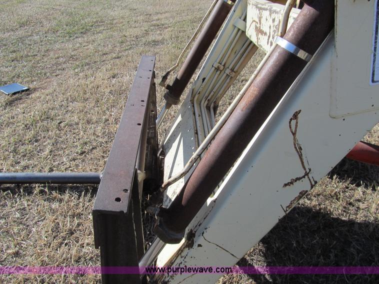 image for item G9724 1969 Case 930 Comfort King tractor