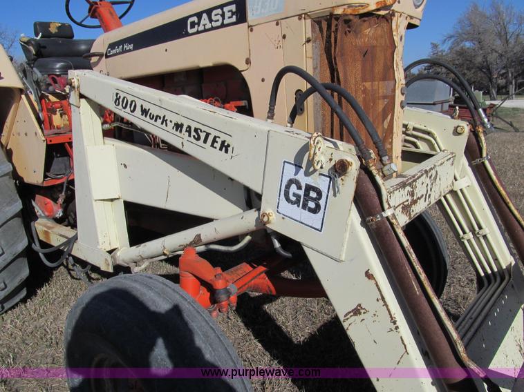image for item G9724 1969 Case 930 Comfort King tractor