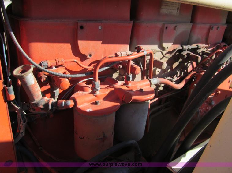 image for item G9724 1969 Case 930 Comfort King tractor