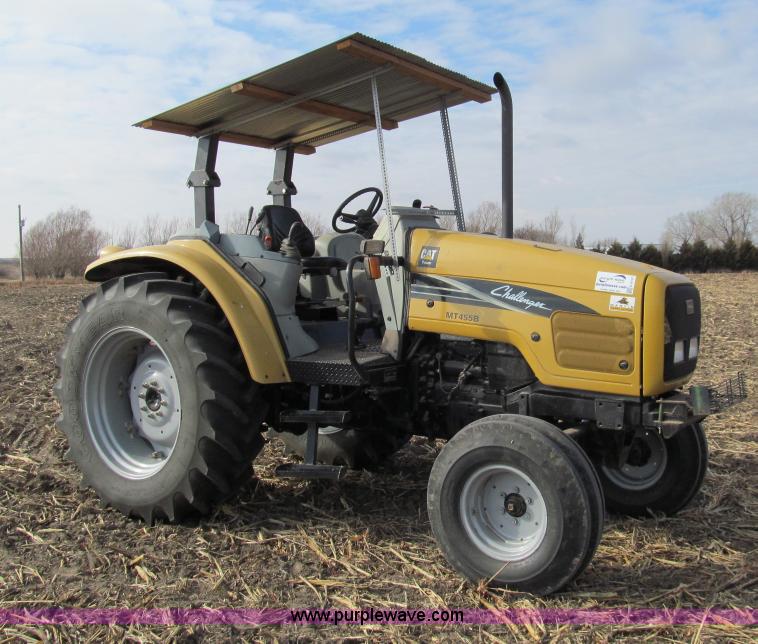 image for item G9727 2004 Caterpillar Challenger MT455B tractor