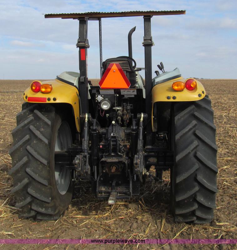 image for item G9727 2004 Caterpillar Challenger MT455B tractor