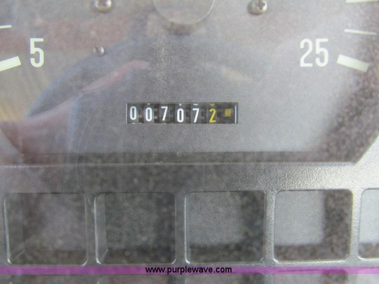 image for item G9727 2004 Caterpillar Challenger MT455B tractor