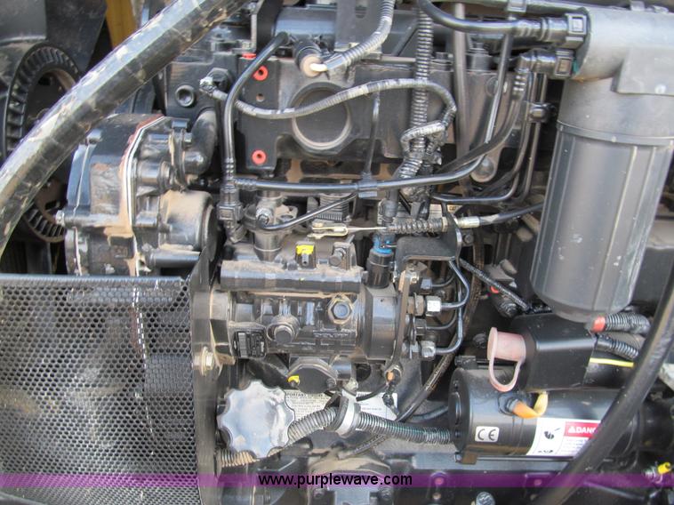 image for item G9727 2004 Caterpillar Challenger MT455B tractor