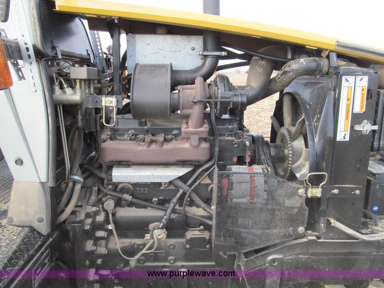 image for item G9727 2004 Caterpillar Challenger MT455B tractor