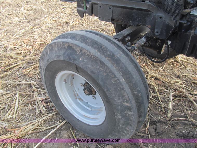 image for item G9727 2004 Caterpillar Challenger MT455B tractor