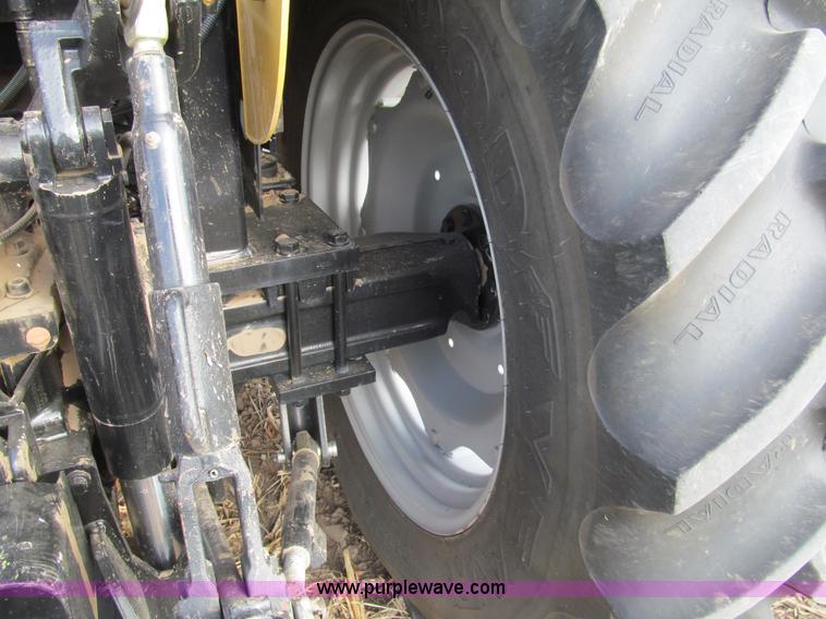 image for item G9727 2004 Caterpillar Challenger MT455B tractor