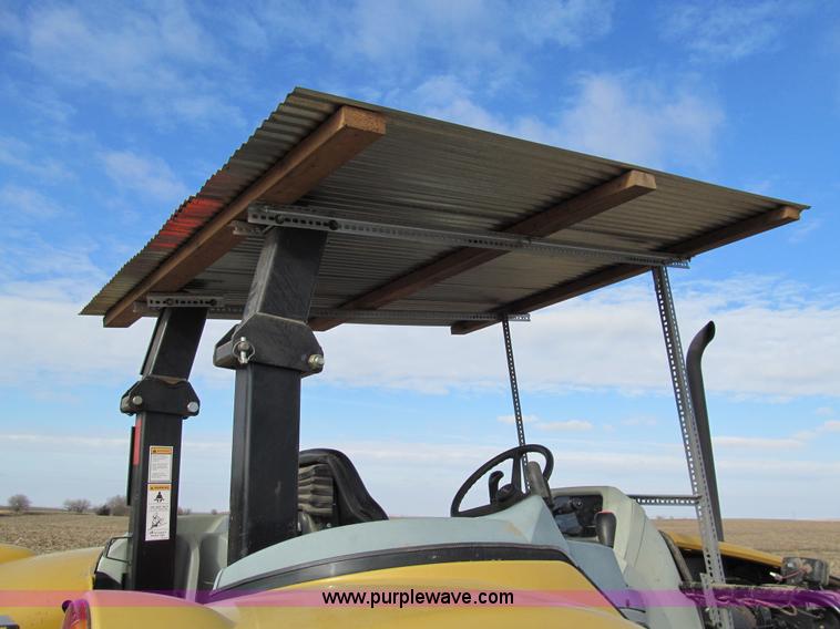 image for item G9727 2004 Caterpillar Challenger MT455B tractor