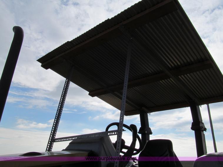 image for item G9727 2004 Caterpillar Challenger MT455B tractor