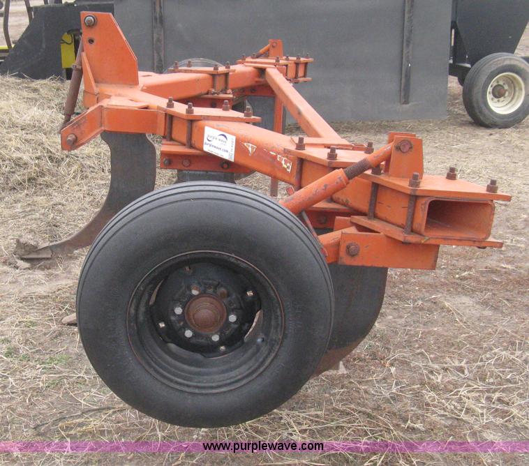 image for item H4287 Tufline VP-5-32-142 v-bar ripper