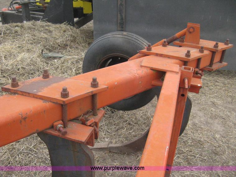 image for item H4287 Tufline VP-5-32-142 v-bar ripper