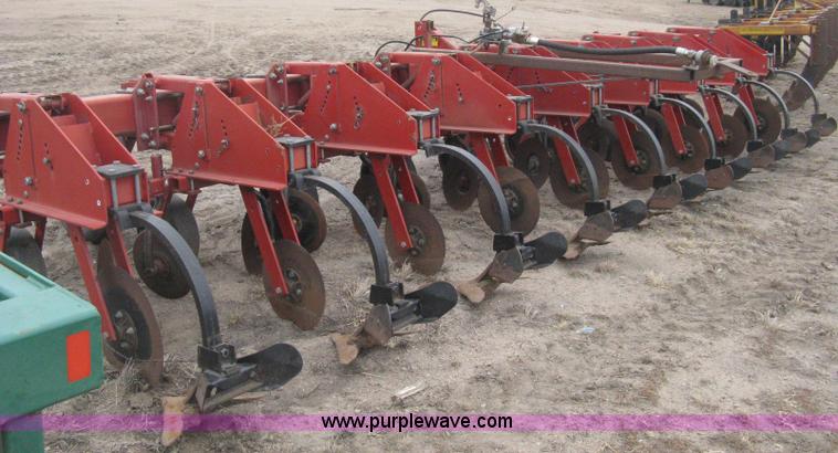 image for item H4293 Case 1840 cultivator