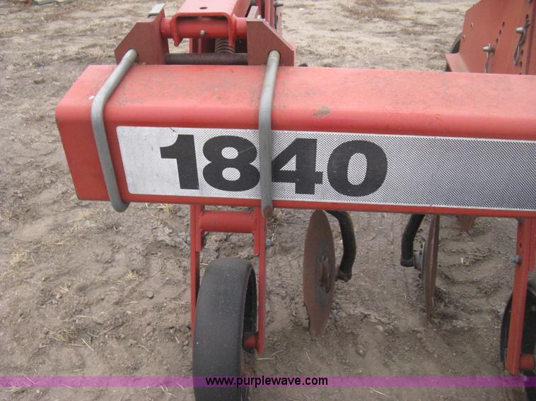 image for item H4293 Case 1840 cultivator