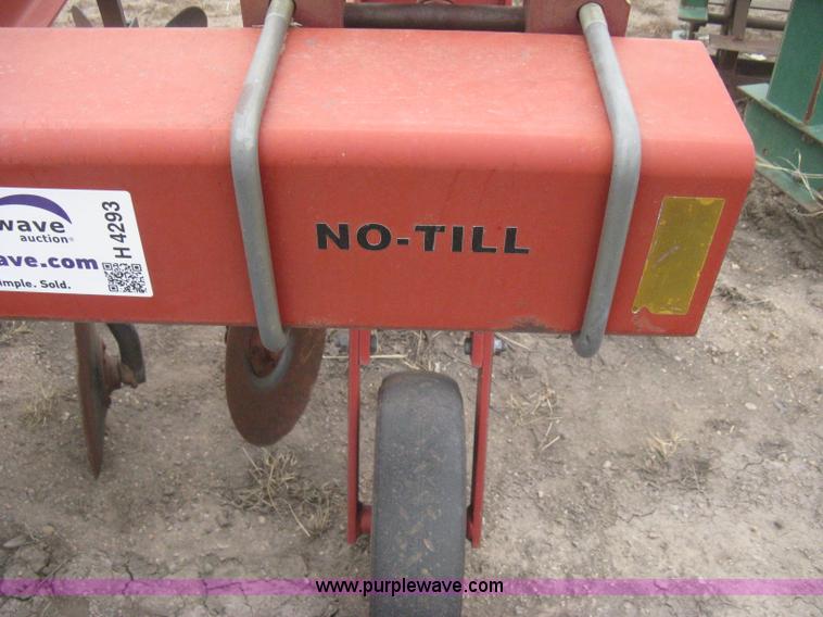 image for item H4293 Case 1840 cultivator