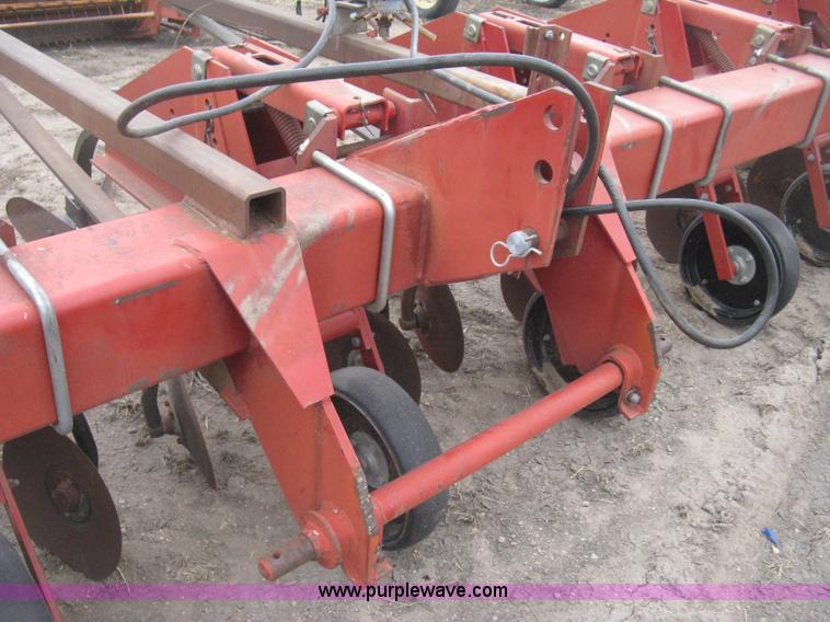 image for item H4293 Case 1840 cultivator