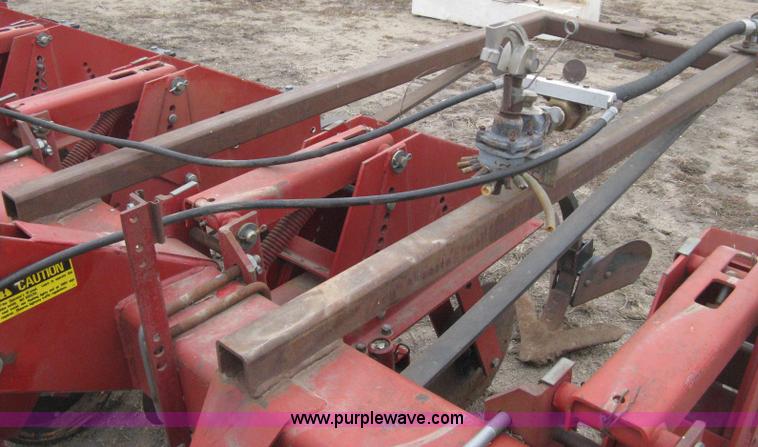 image for item H4293 Case 1840 cultivator