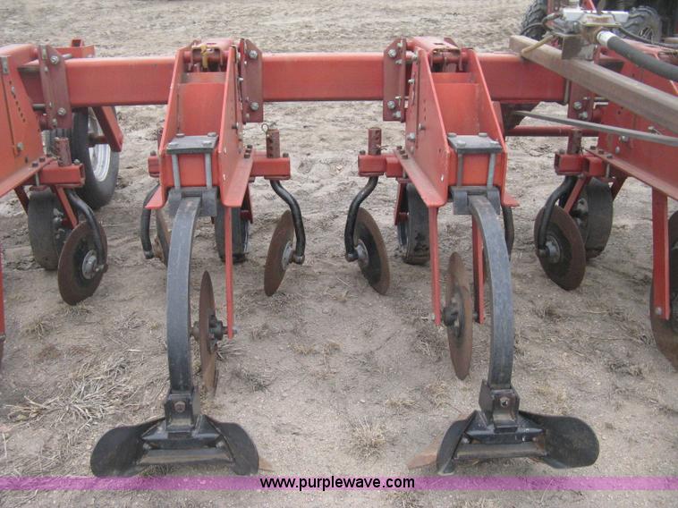 image for item H4293 Case 1840 cultivator