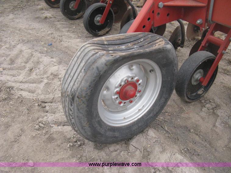 image for item H4293 Case 1840 cultivator