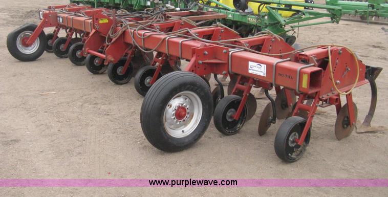 image for item H4294 Case 1840 cultivator