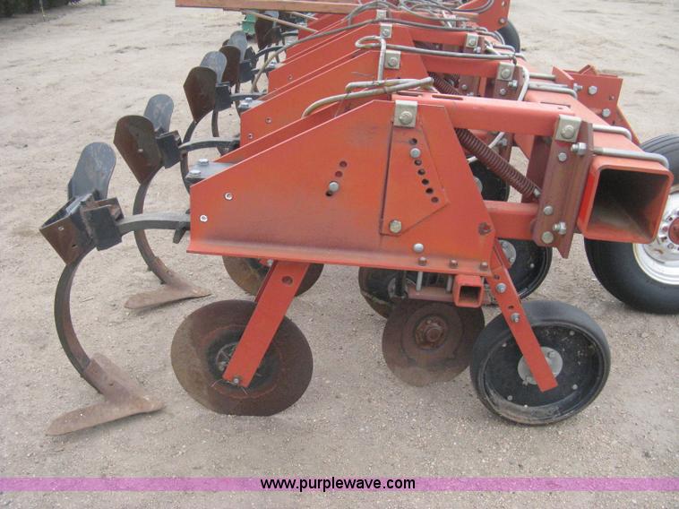 image for item H4294 Case 1840 cultivator