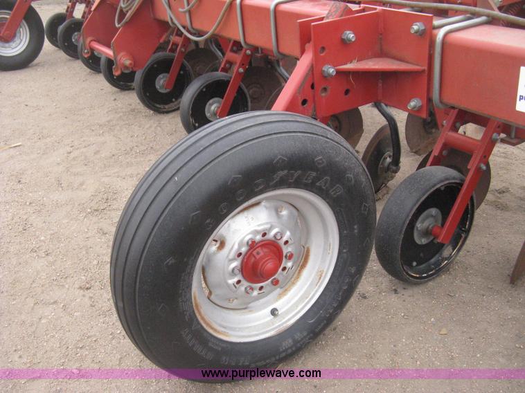 image for item H4294 Case 1840 cultivator