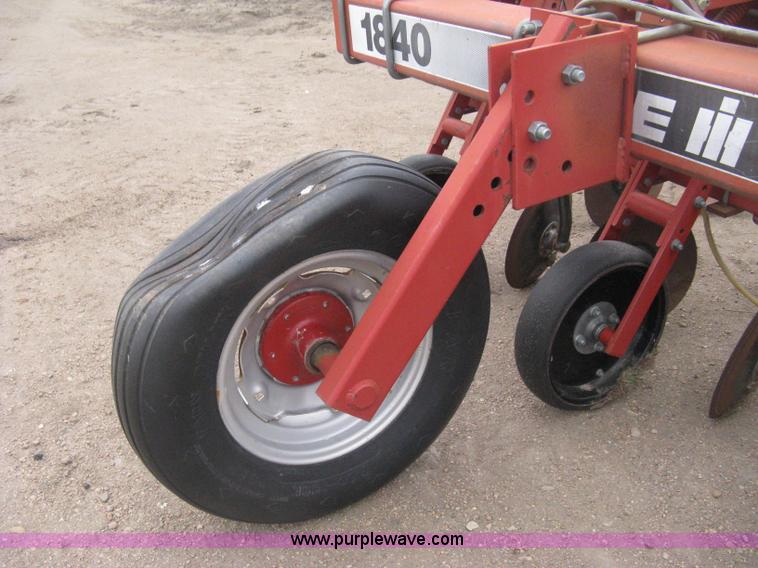 image for item H4294 Case 1840 cultivator