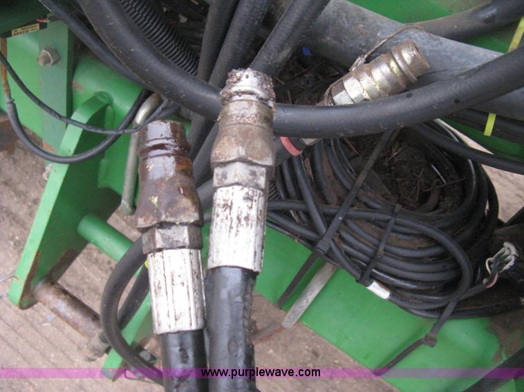 image for item H4297 2003 John Deere 1720 Integral Stack-Fold planter