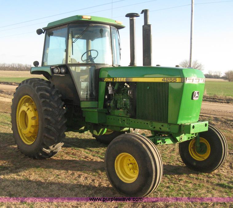 image for item H4341 1990 John Deere 4255 tractor