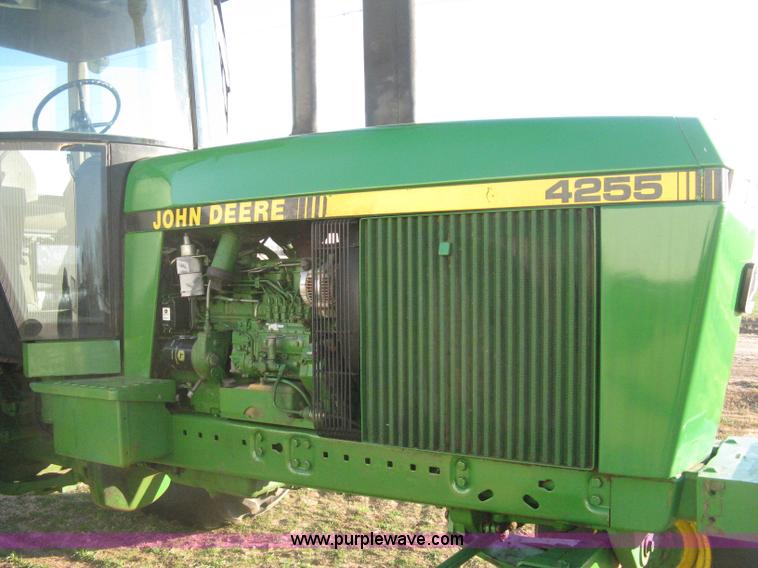 image for item H4341 1990 John Deere 4255 tractor