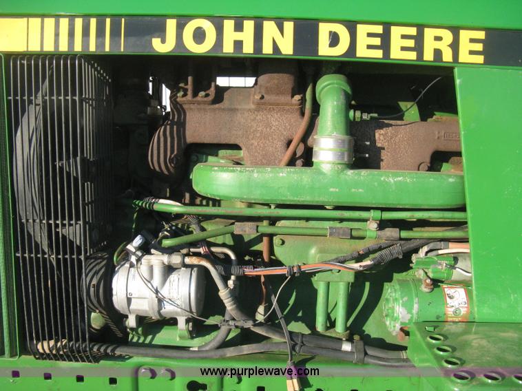 image for item H4341 1990 John Deere 4255 tractor