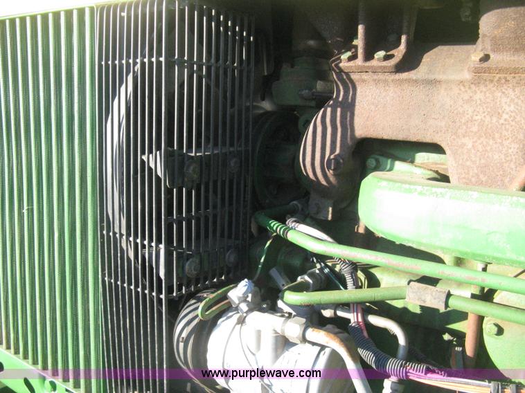 image for item H4341 1990 John Deere 4255 tractor
