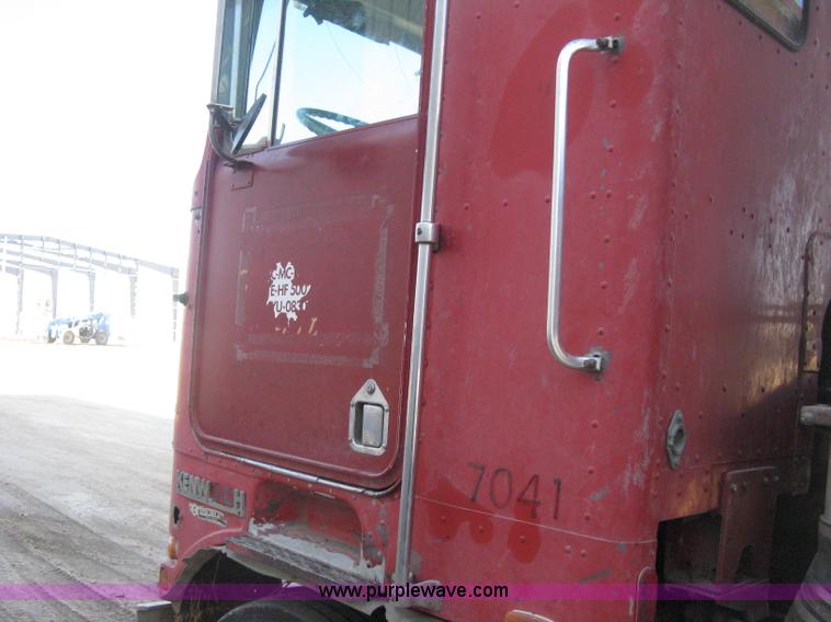 image for item H4369 1978 Kenworth K100E spreader truck
