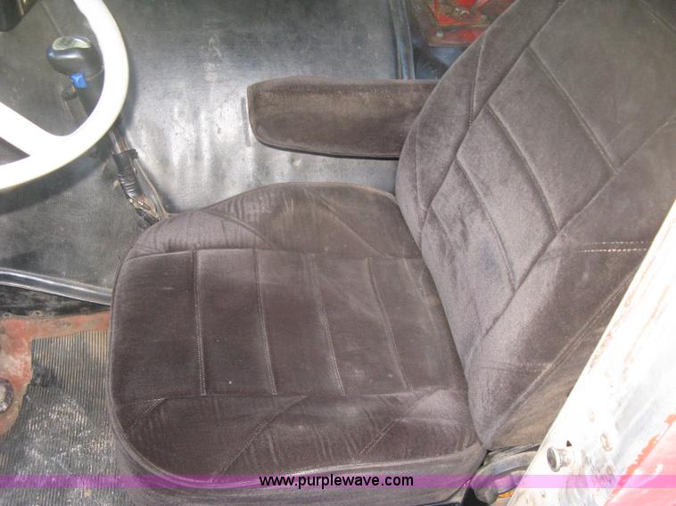 image for item H4369 1978 Kenworth K100E spreader truck