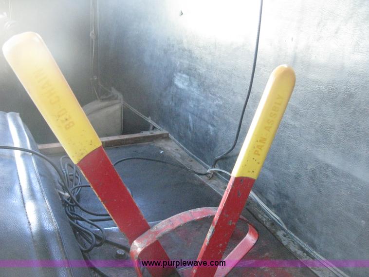 image for item H4369 1978 Kenworth K100E spreader truck