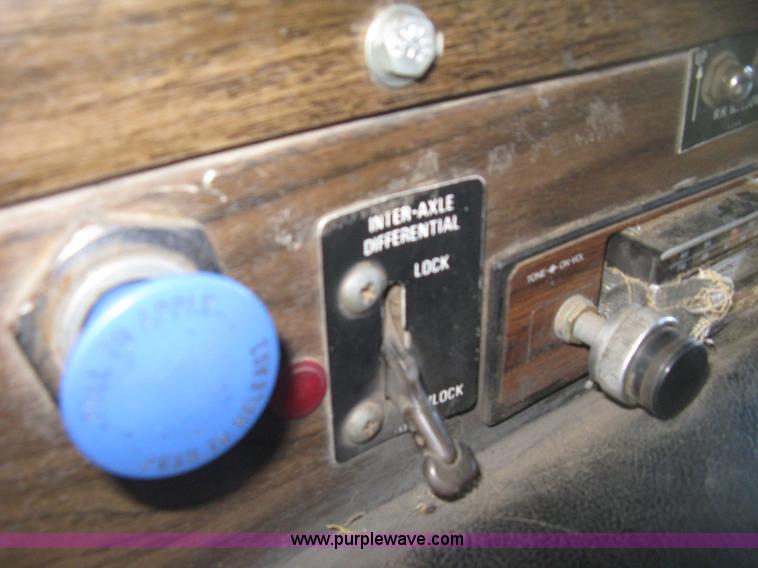 image for item H4369 1978 Kenworth K100E spreader truck