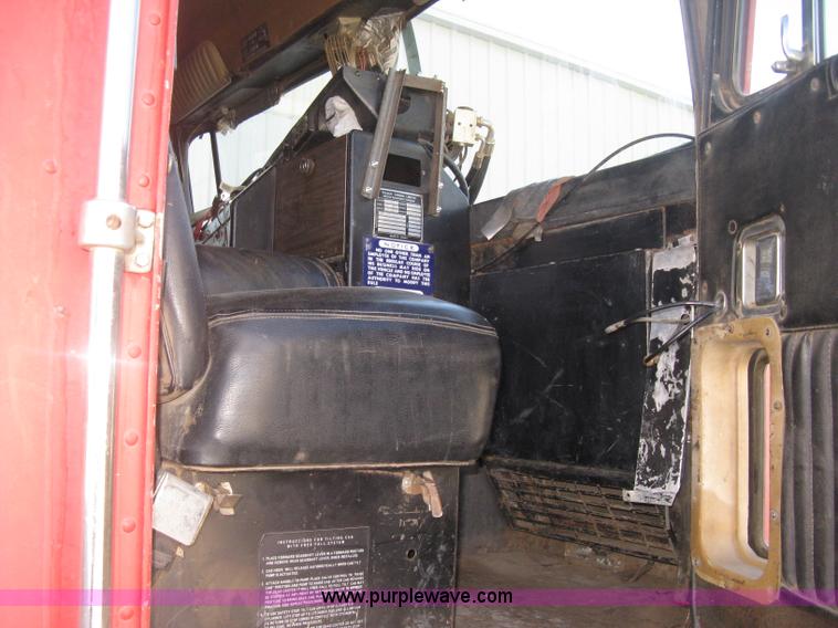 image for item H4369 1978 Kenworth K100E spreader truck