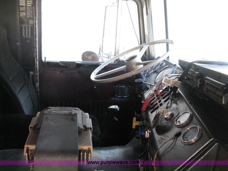 image for item H4369 1978 Kenworth K100E spreader truck