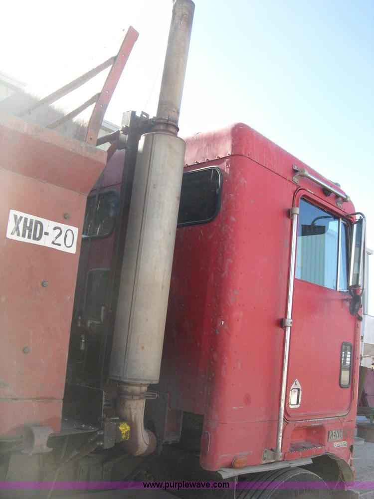 image for item H4369 1978 Kenworth K100E spreader truck