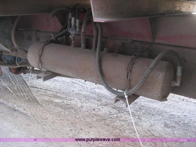 image for item H4369 1978 Kenworth K100E spreader truck